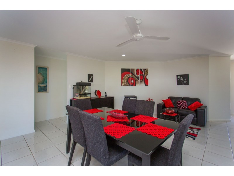 6 Woodroffe Place, Glenella QLD 4740