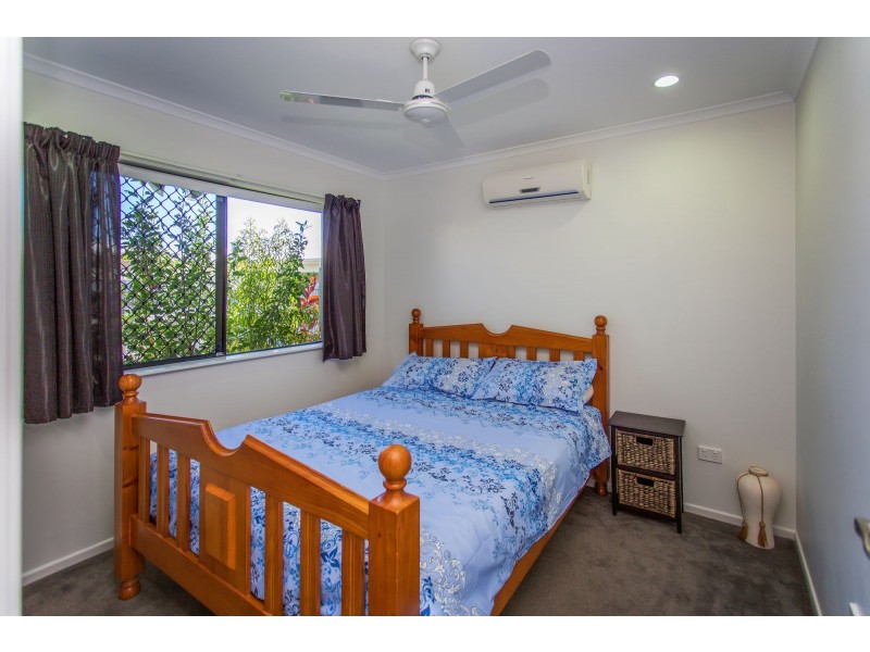 6 Woodroffe Place, Glenella QLD 4740