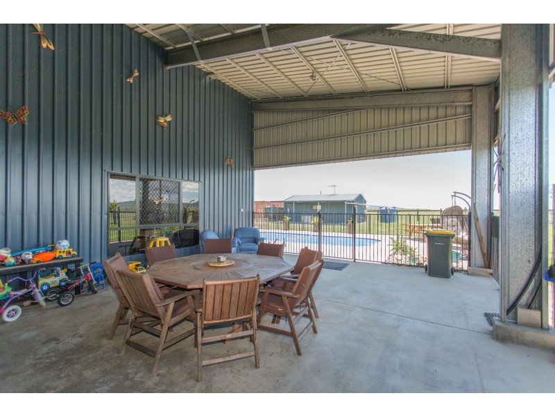 171 Leichhardt Road, Mirani QLD 4754
