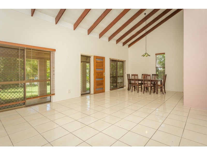 10 Paton Terrace, Slade Point QLD 4740