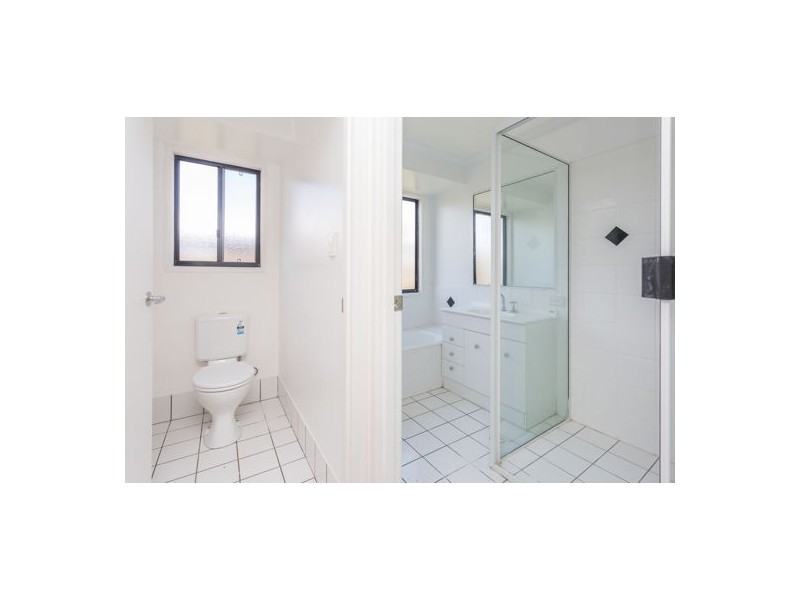 11 Glamis Court, Beaconsfield QLD 4740