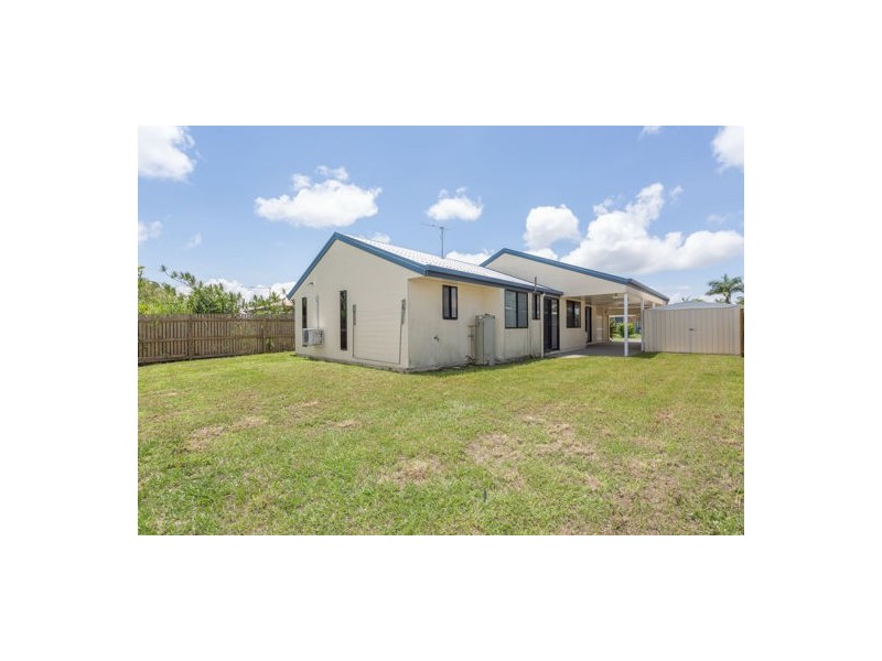 11 Glamis Court, Beaconsfield QLD 4740