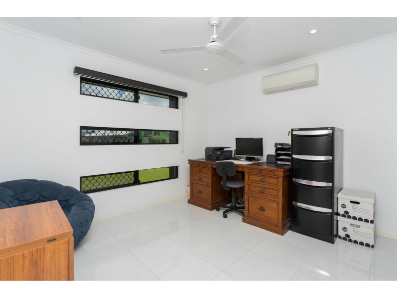 18 Rutland Place, Marian QLD 4753