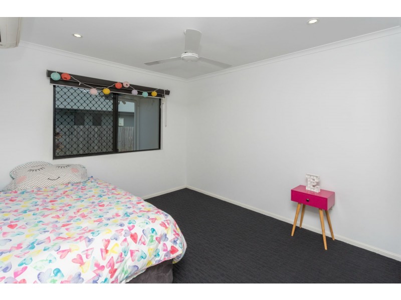 18 Rutland Place, Marian QLD 4753