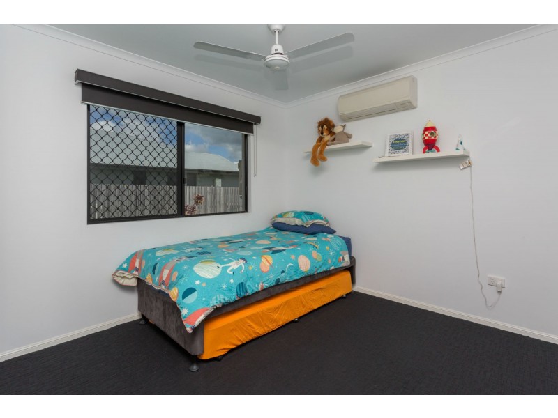 18 Rutland Place, Marian QLD 4753