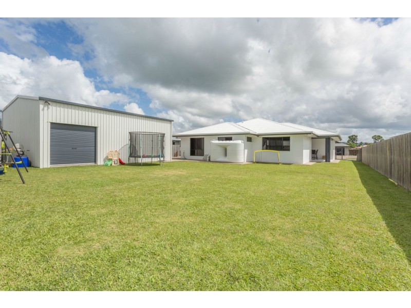 18 Rutland Place, Marian QLD 4753