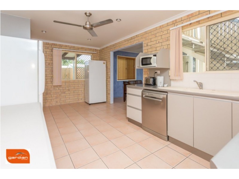 22 Cassia Street, Beaconsfield QLD 4740