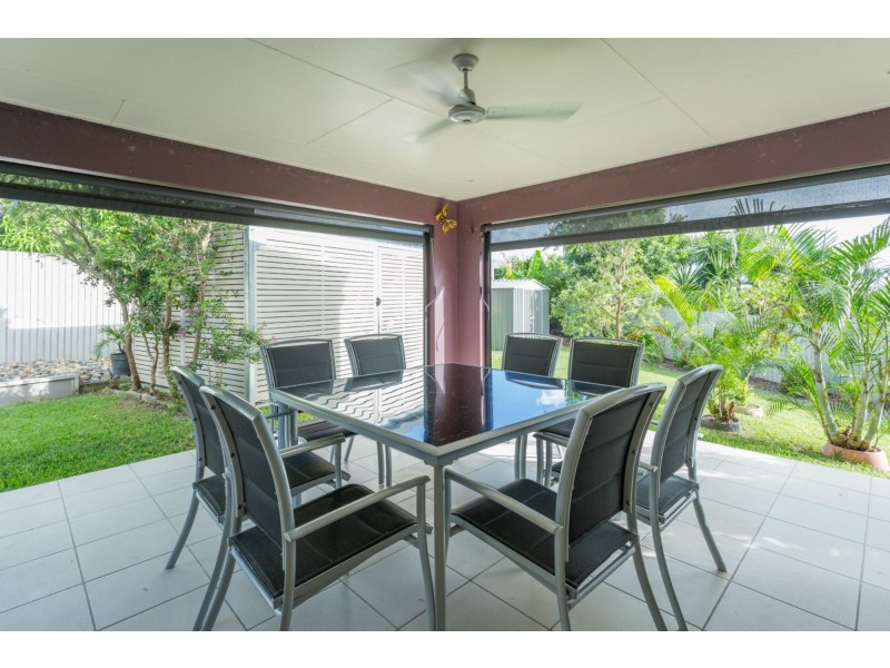 1 & 2, 28 Dustwill Street, Eimeo QLD 4740