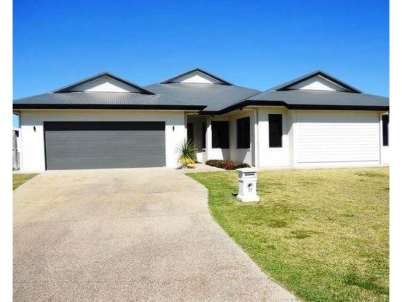 17 Miami Terrace, Blacks Beach QLD 4740