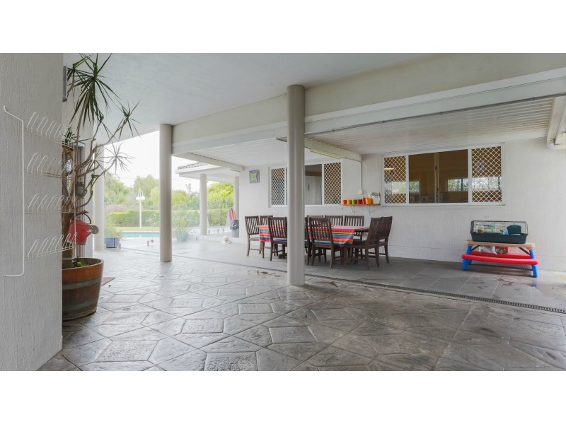 21 Charlmay Court, West Mackay QLD 4740