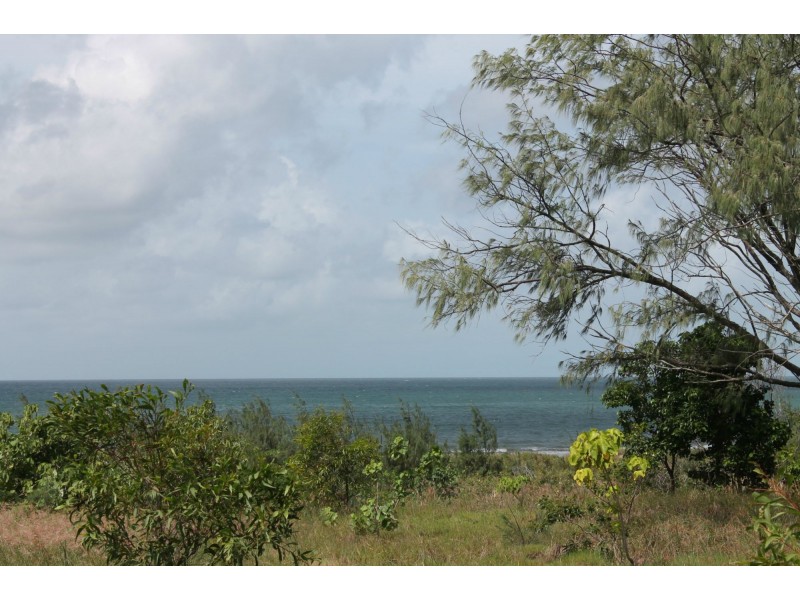 146 Shoal Point Road, Bucasia QLD 4750