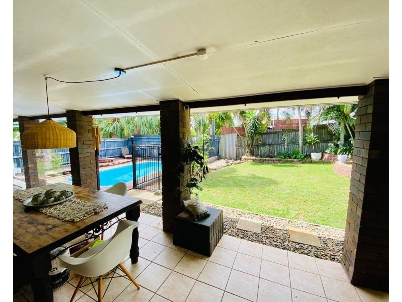 3 Wilson Court, Eimeo QLD 4740