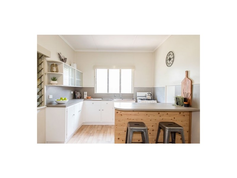 6 Atkinson Street, East Mackay QLD 4740