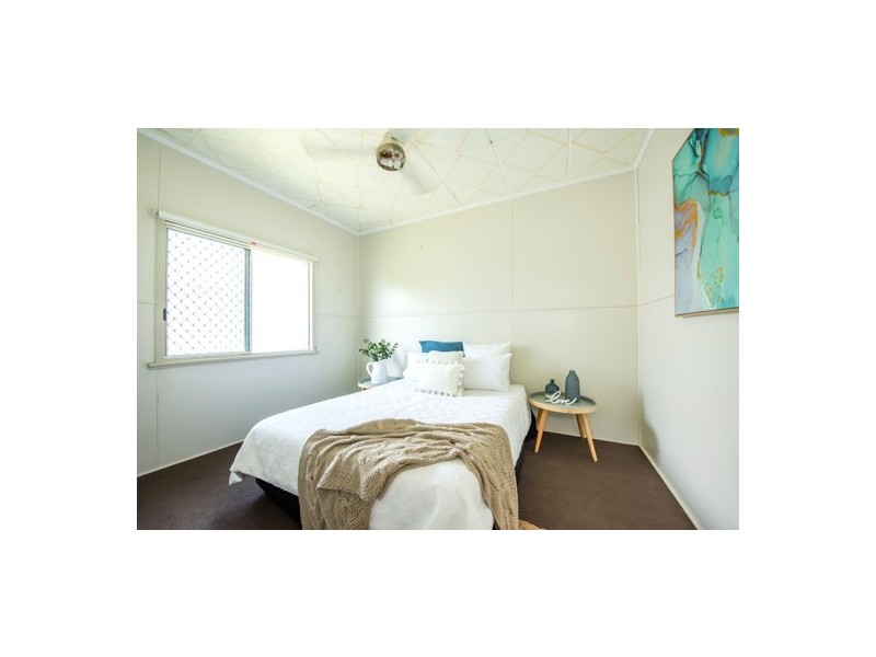 6 Atkinson Street, East Mackay QLD 4740