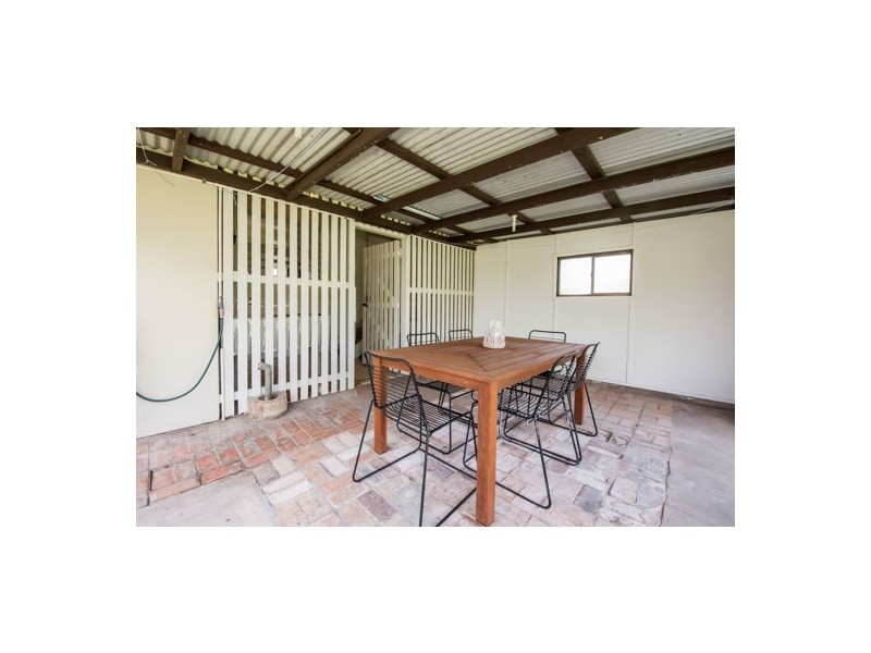 6 Atkinson Street, East Mackay QLD 4740