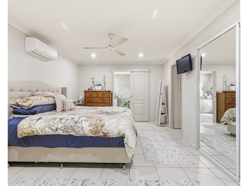 6 Sturt Crescent, Erakala QLD 4740