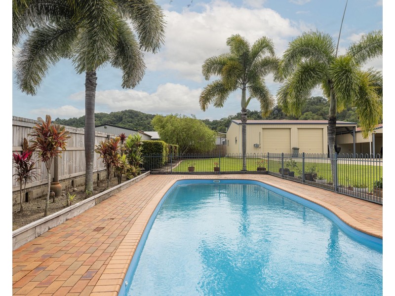 6 Sturt Crescent, Erakala QLD 4740