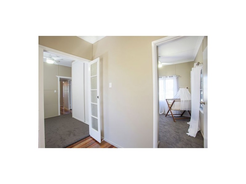 8 Adrian Street, West Mackay QLD 4740