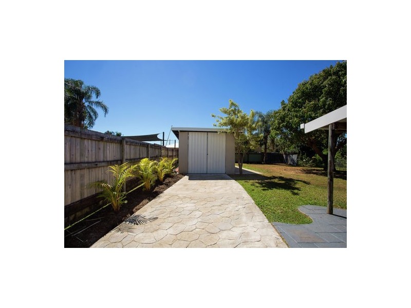 8 Adrian Street, West Mackay QLD 4740