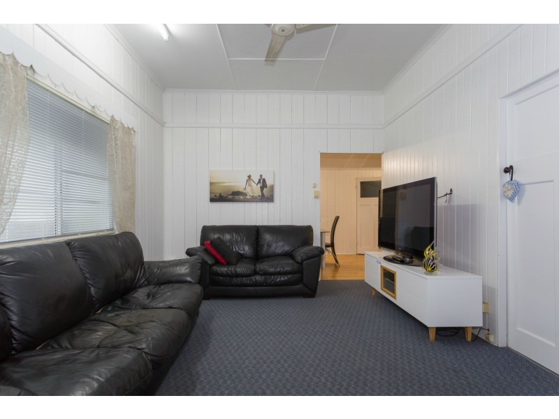76 Lagoon Street, West Mackay QLD 4740
