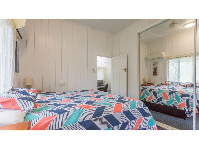 76 Lagoon Street, West Mackay QLD 4740