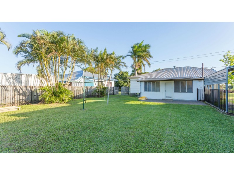 76 Lagoon Street, West Mackay QLD 4740