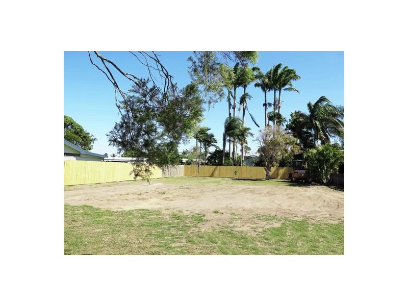 25 Johnson Street, West Mackay QLD 4740