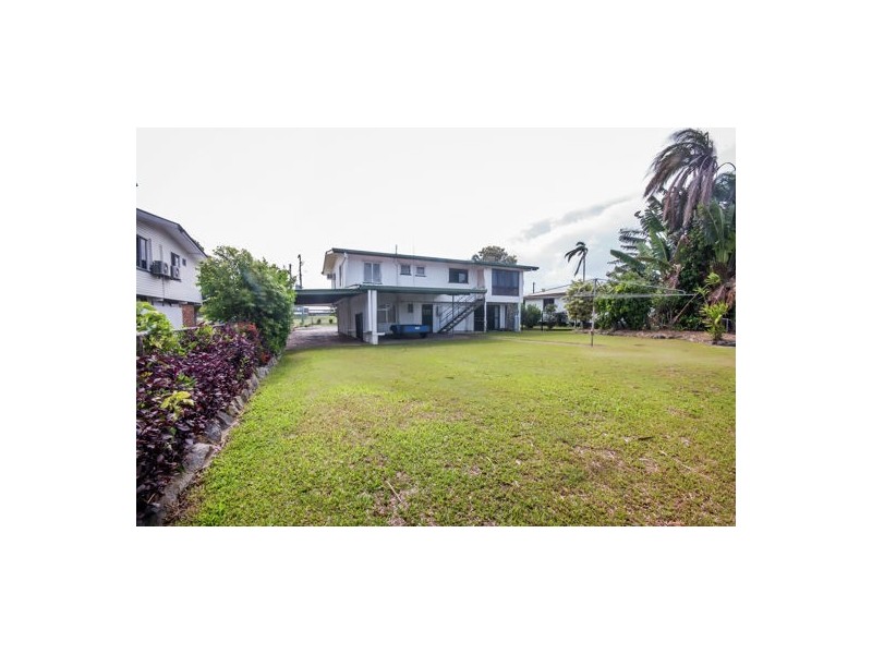 15 Lamb Street, South Mackay QLD 4740