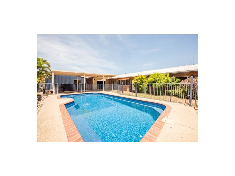 72 Amhurst Street, Slade Point QLD 4740