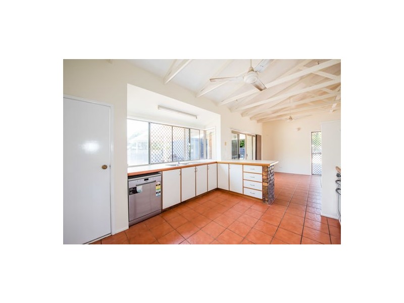 72 Amhurst Street, Slade Point QLD 4740