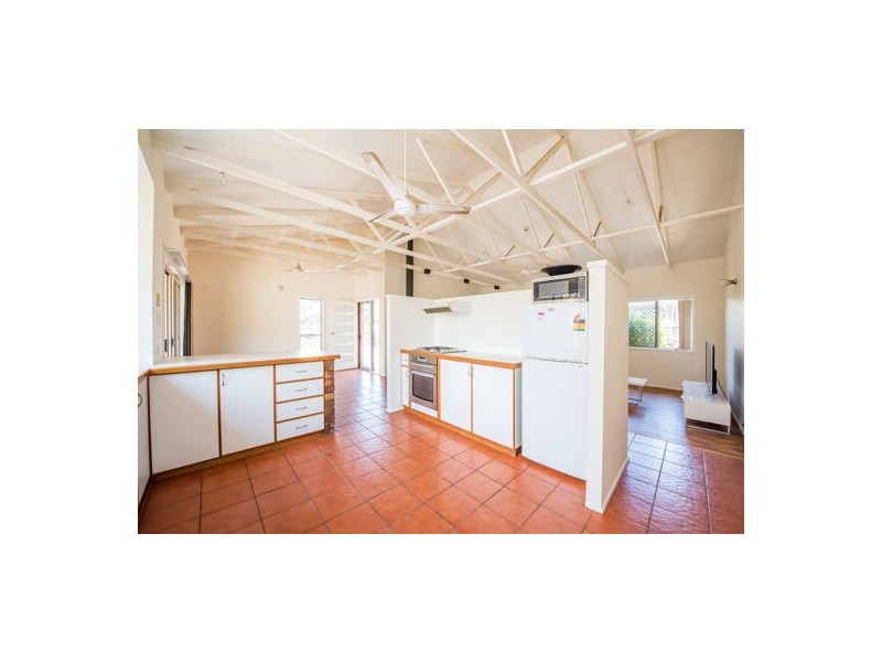 72 Amhurst Street, Slade Point QLD 4740