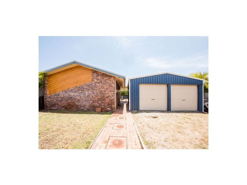 72 Amhurst Street, Slade Point QLD 4740