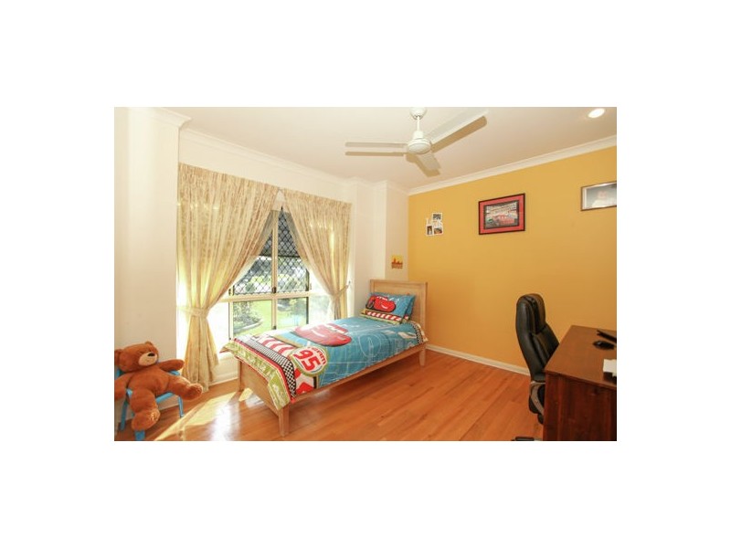 31 Victor Avenue, Glenella QLD 4740