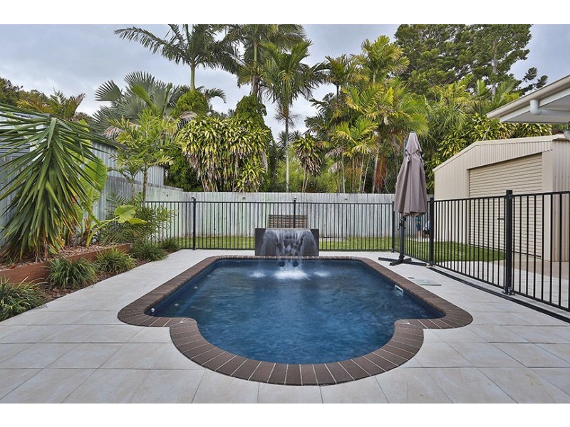2 Corymbia Court, Andergrove QLD 4740