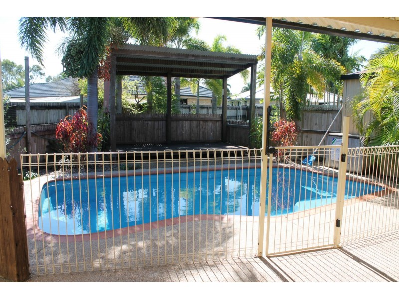 5 Daydream Close, Mount Pleasant QLD 4740
