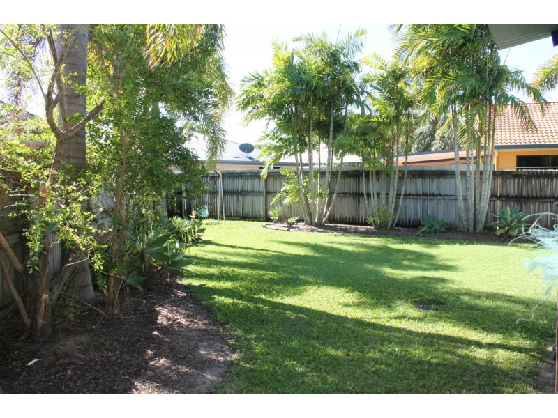 5 Daydream Close, Mount Pleasant QLD 4740