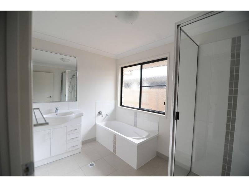 20 O’Neill Place, Marian QLD 4753