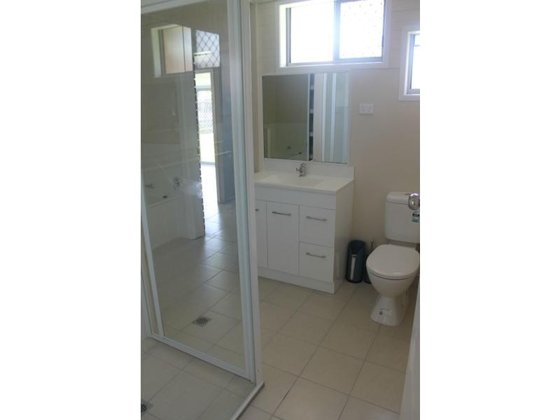 32 Pharlap Parade, Ooralea QLD 4740