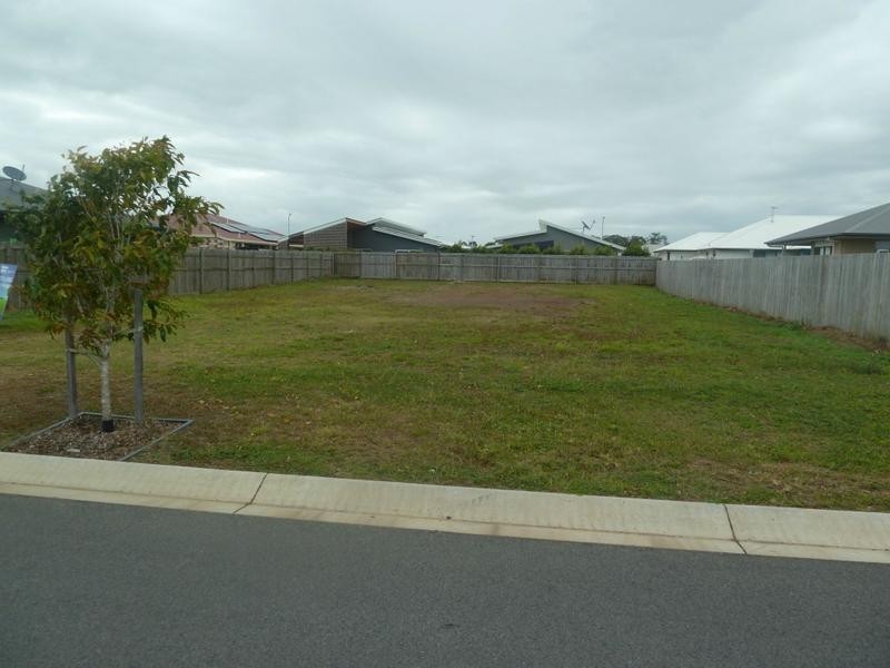 32 Lawrence Street, Walkerston QLD 4751