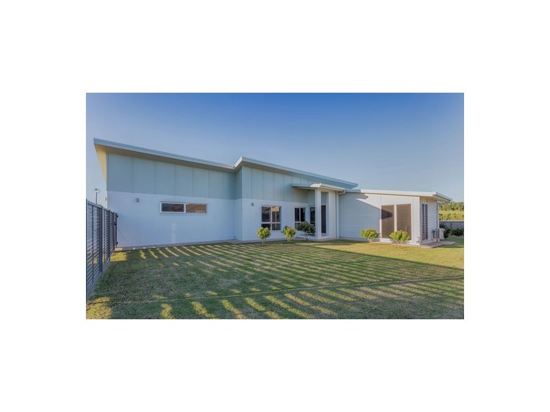 12 Regent Avenue, Richmond QLD 4740