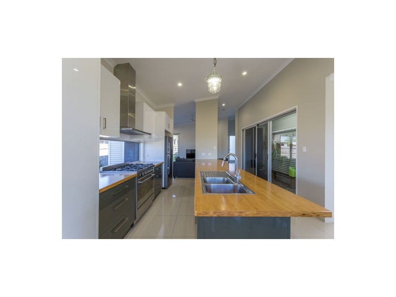 12 Regent Avenue, Richmond QLD 4740