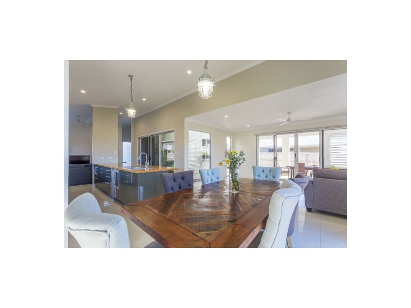 12 Regent Avenue, Richmond QLD 4740