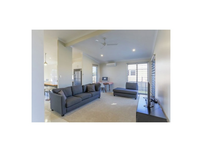 12 Regent Avenue, Richmond QLD 4740