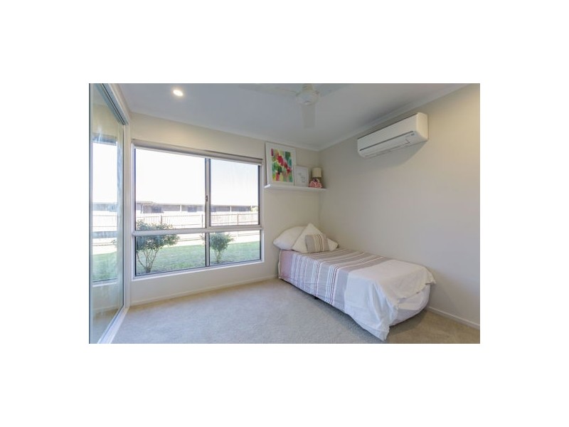 12 Regent Avenue, Richmond QLD 4740