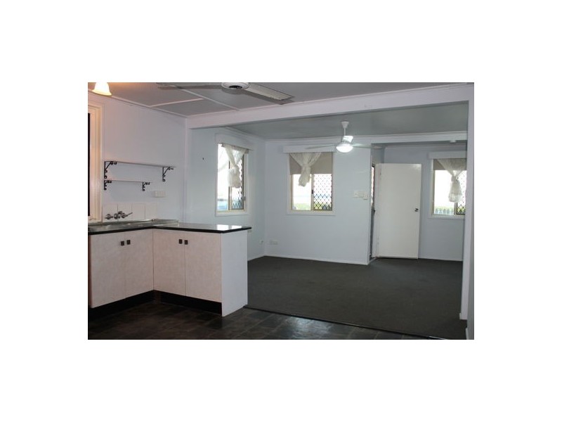 29 Slade Esplanade, Slade Point QLD 4740