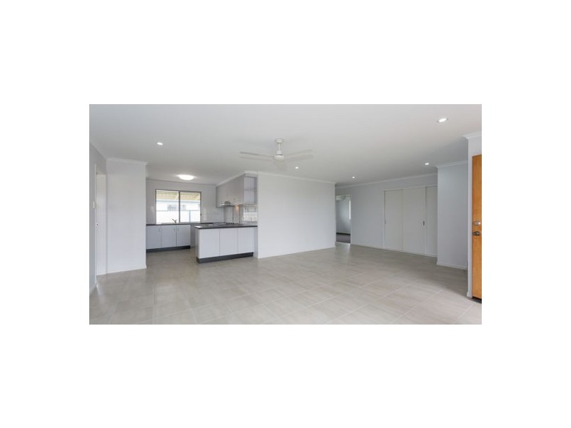 34 Bowden Crescent, Marian QLD 4753