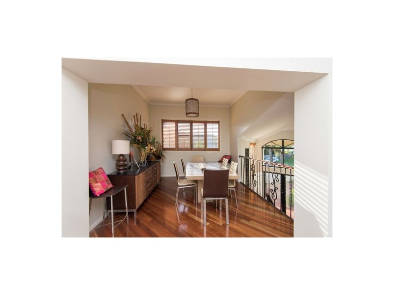 39 Beach Road, Dolphin Heads QLD 4740