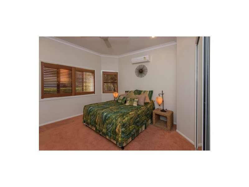 39 Beach Road, Dolphin Heads QLD 4740