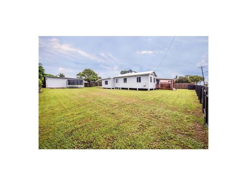 3 Elizabeth Street, North Mackay QLD 4740