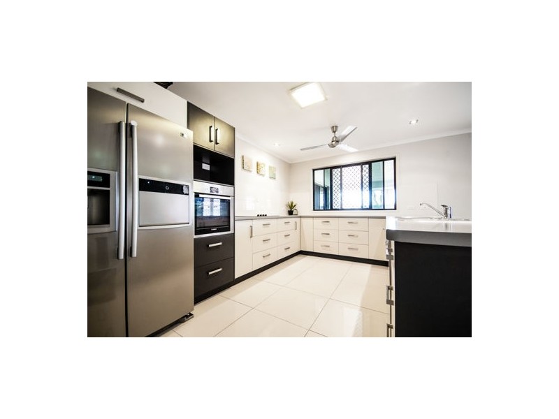 31 Osprey Close, Slade Point QLD 4740